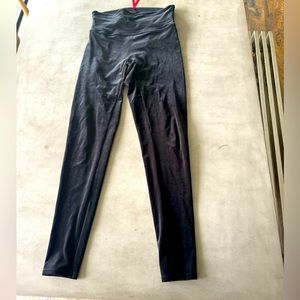 Spankx velvet leggings